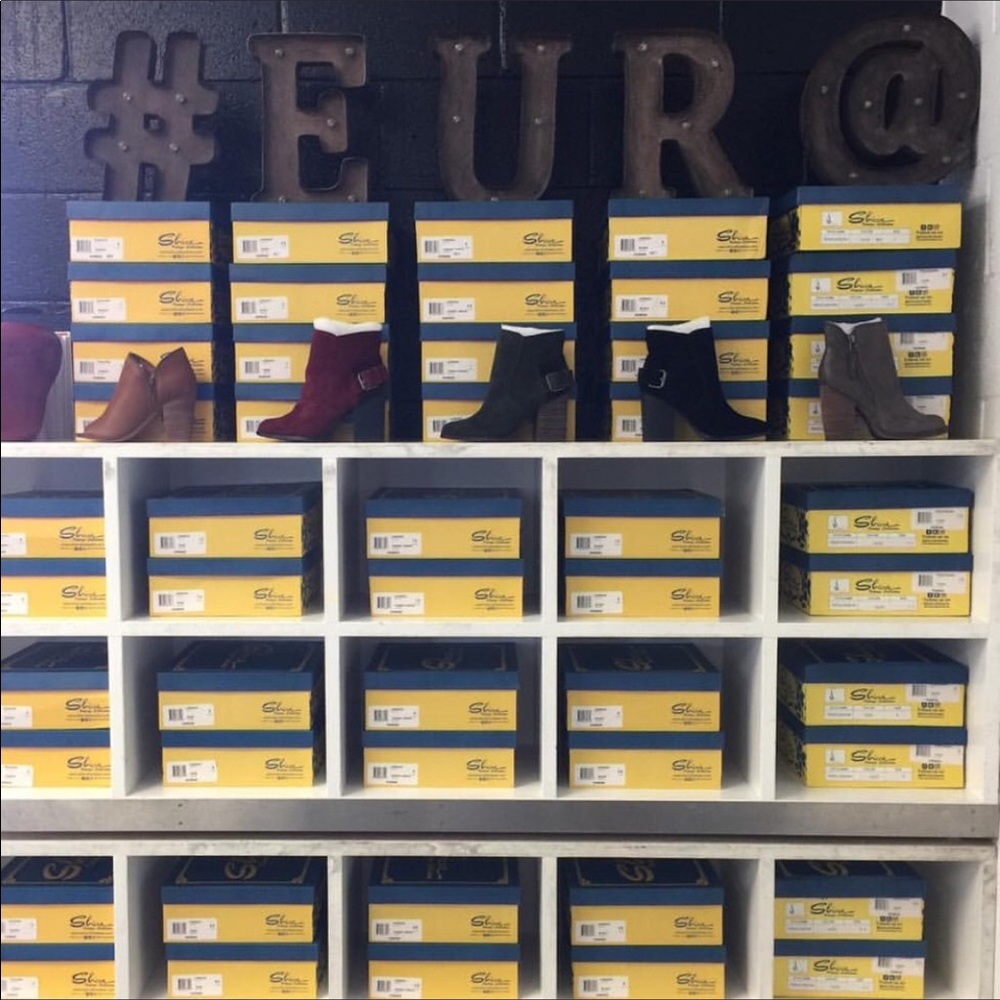 Sbicca percussion style Booties taupe leather LAST FINAL PRICE SALE - Picture 8 of 8